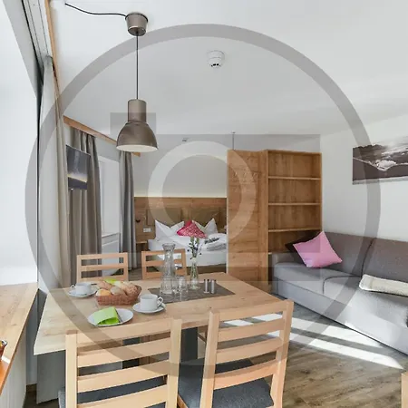 Hochmoderne Apartment