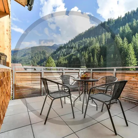 Hochmoderne Klosterle am Arlberg
